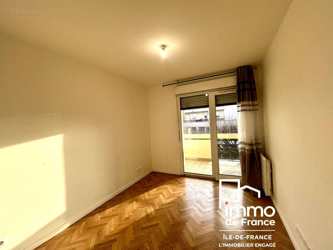Appartement à VILLEMOMBLE
