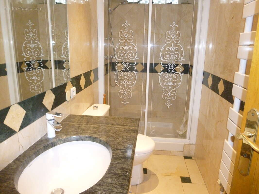 Maison à SAINT-GRATIEN