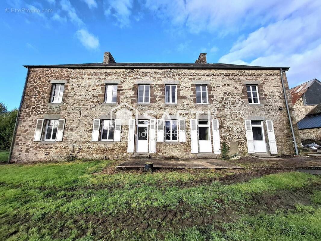 Photo 1 - Maison à SOULLES