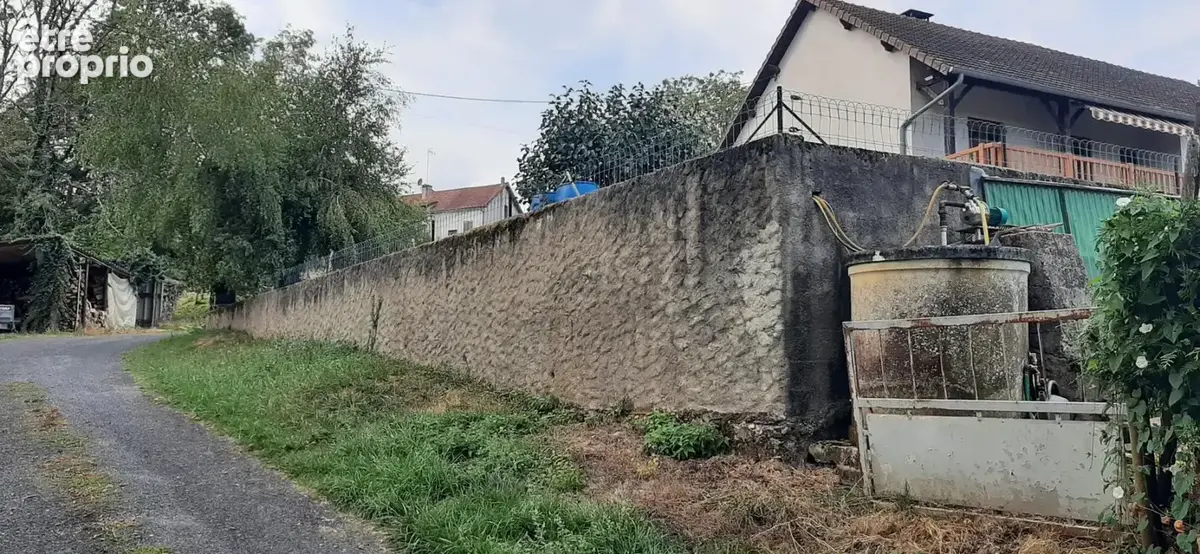 Fermette a rénover avec ses dépendances, sur 2,7 ha de terrain dans cadre bucolique - photo 28