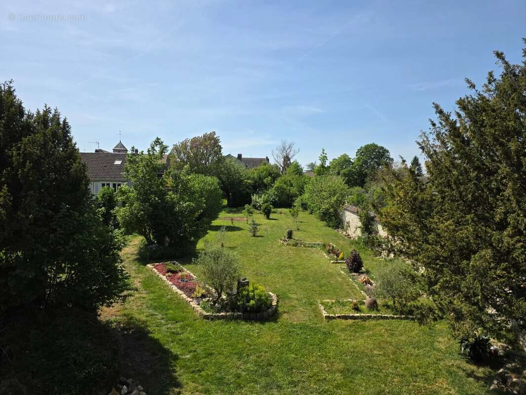 Maison à MORET-SUR-LOING