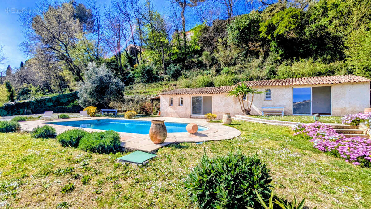 Maison à VENCE
