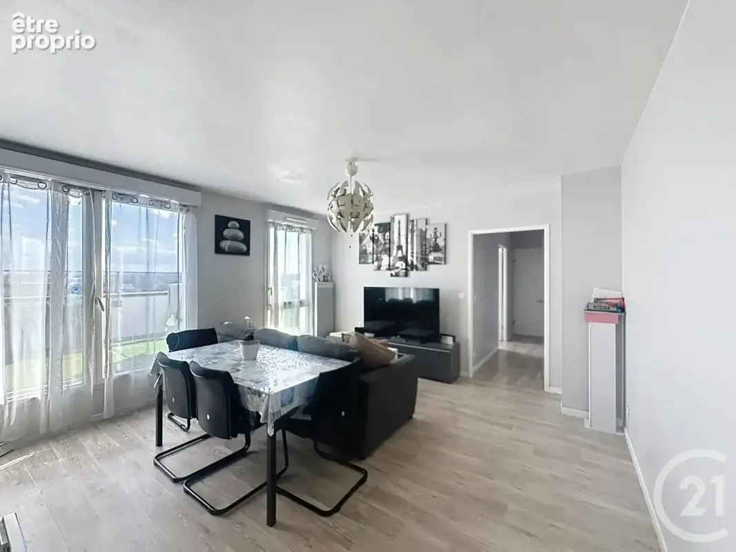 Appartement 3 pièces 60 m² à vendre à Garges-Les-Gonesse (95140) - photo 2
