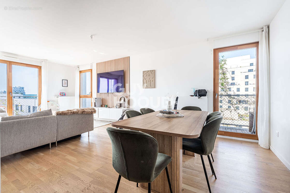 Appartement à ASNIERES-SUR-SEINE