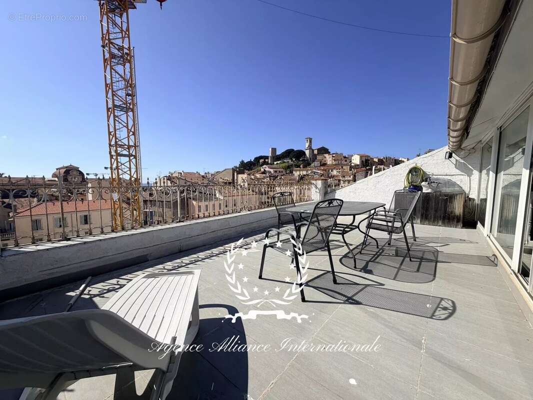Appartement à CANNES