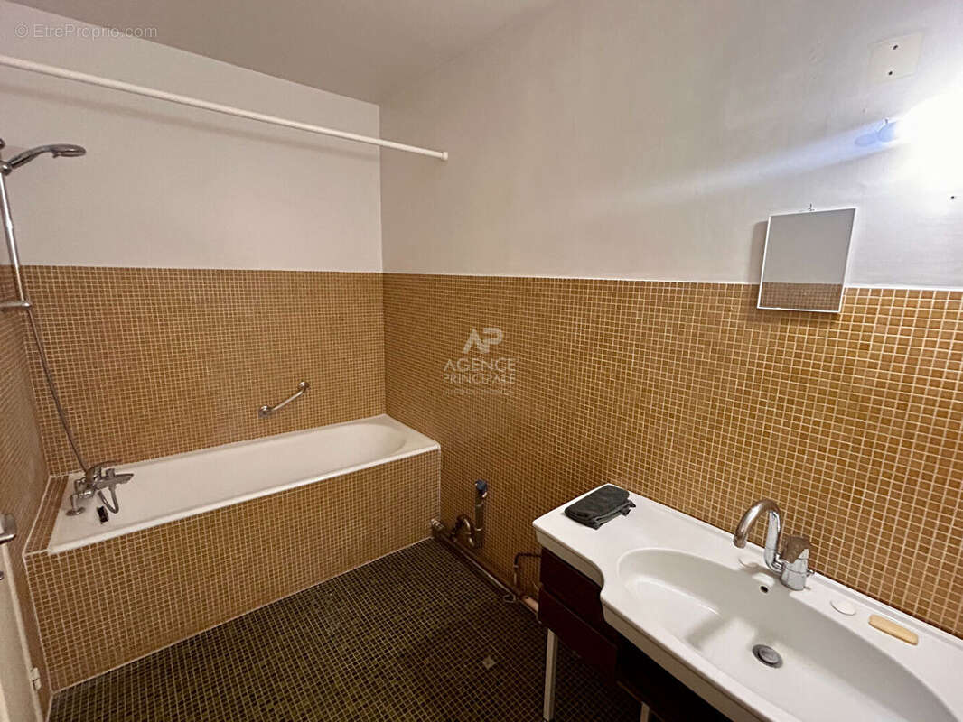 Appartement à MAISONS-LAFFITTE