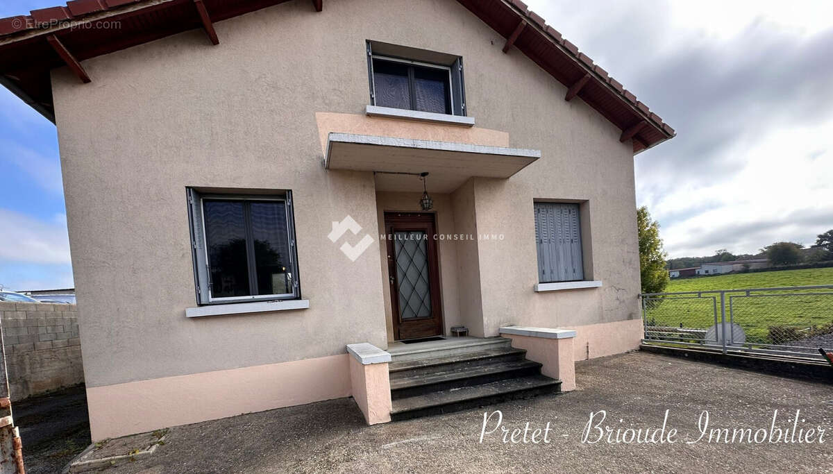 Maison 5 pièces 114 m² à vendre à Budeliere (23170) - photo 2