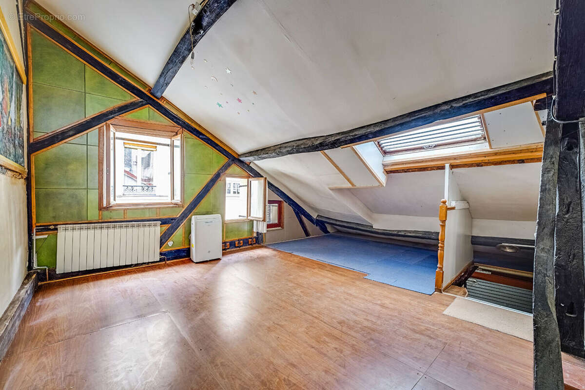 Maison à PARIS-11E