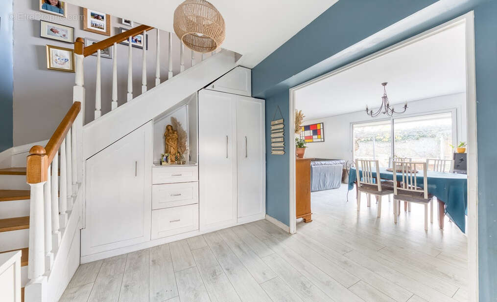 Maison à BRIE-COMTE-ROBERT