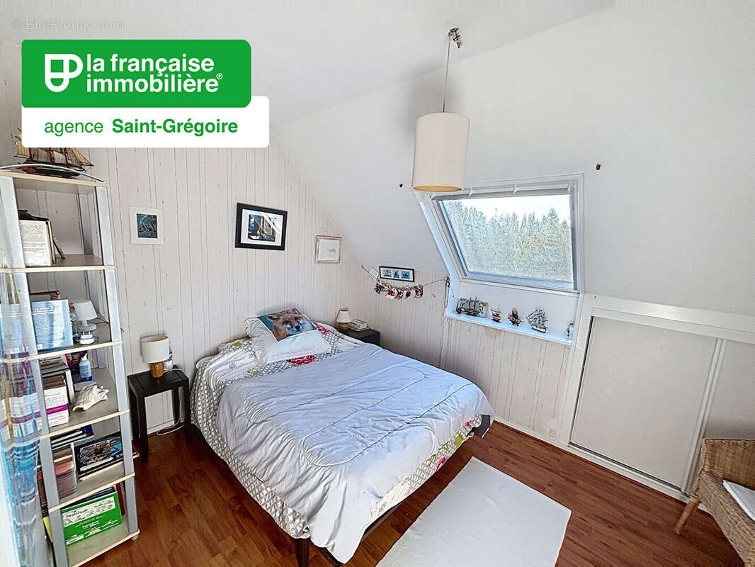 Maison à MONTGERMONT