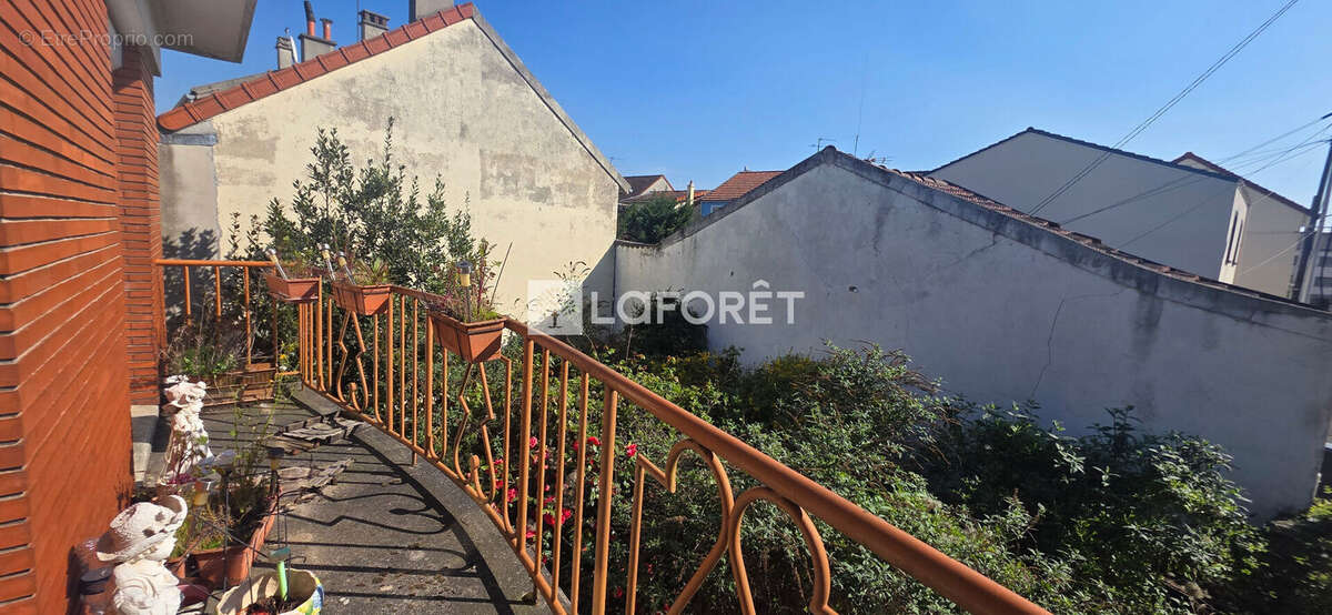 Maison à SAINT-DENIS