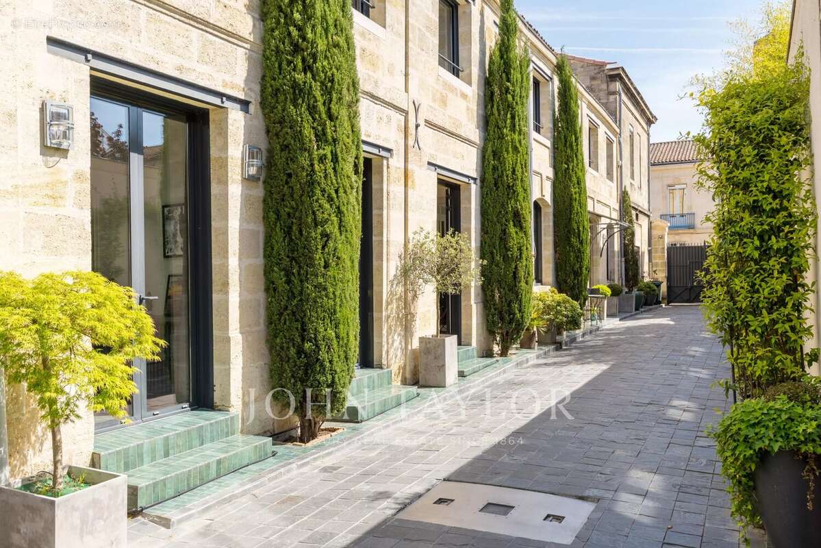 Maison à BORDEAUX
