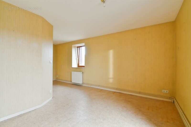 Appartement à HURIEL