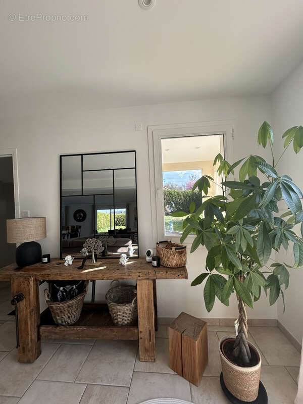 Maison à LA RIVIERE-DE-CORPS