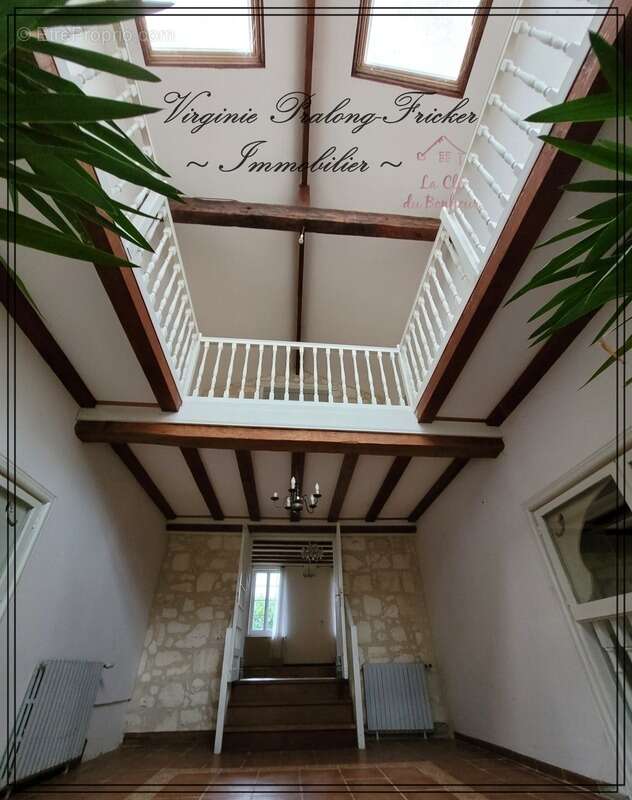 Maison à VILLEGOUGE