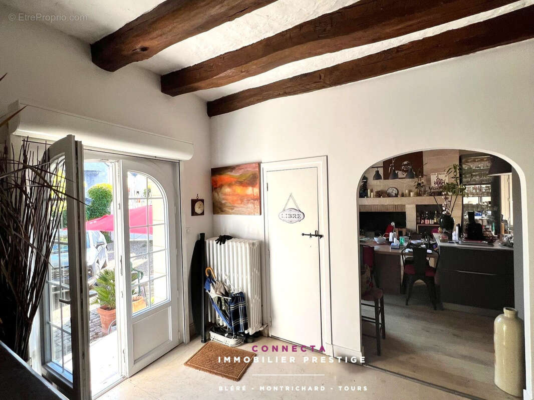 Maison à AZAY-SUR-CHER