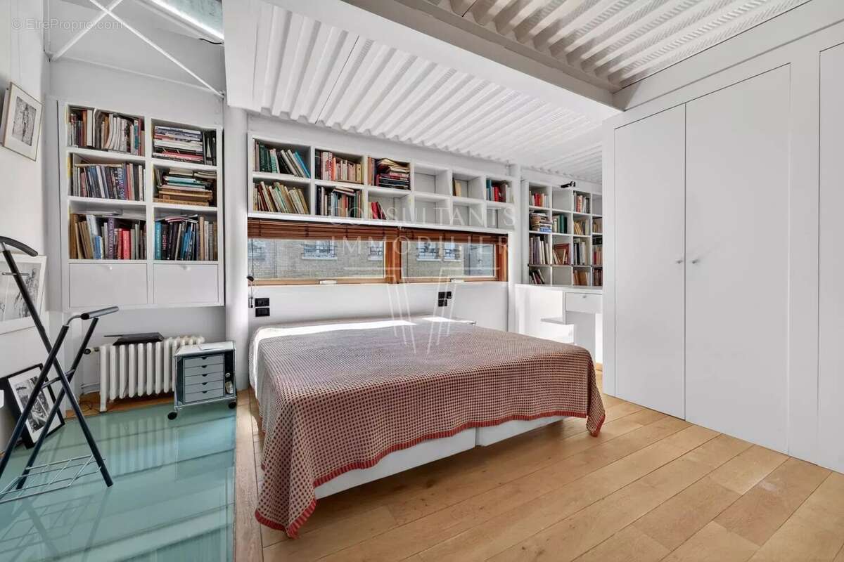 Maison à PARIS-5E