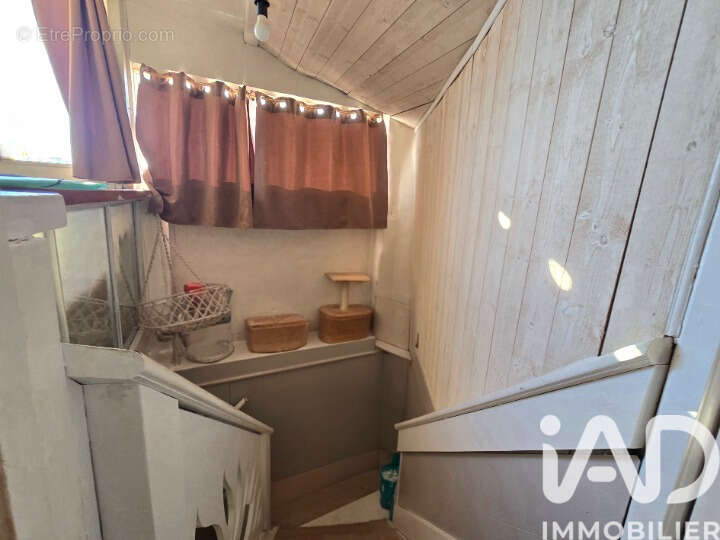 Photo 7 - Maison à BERRE-LES-ALPES