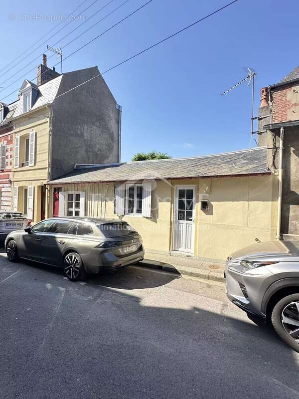 Maison à TROUVILLE-SUR-MER