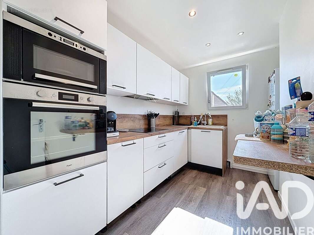 Photo 8 - Appartement à SAINT-GERMAIN-LES-ARPAJON