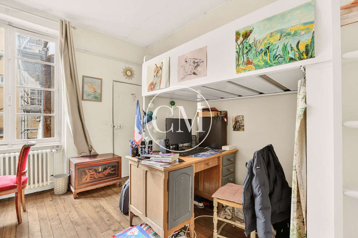 Appartement à VERSAILLES
