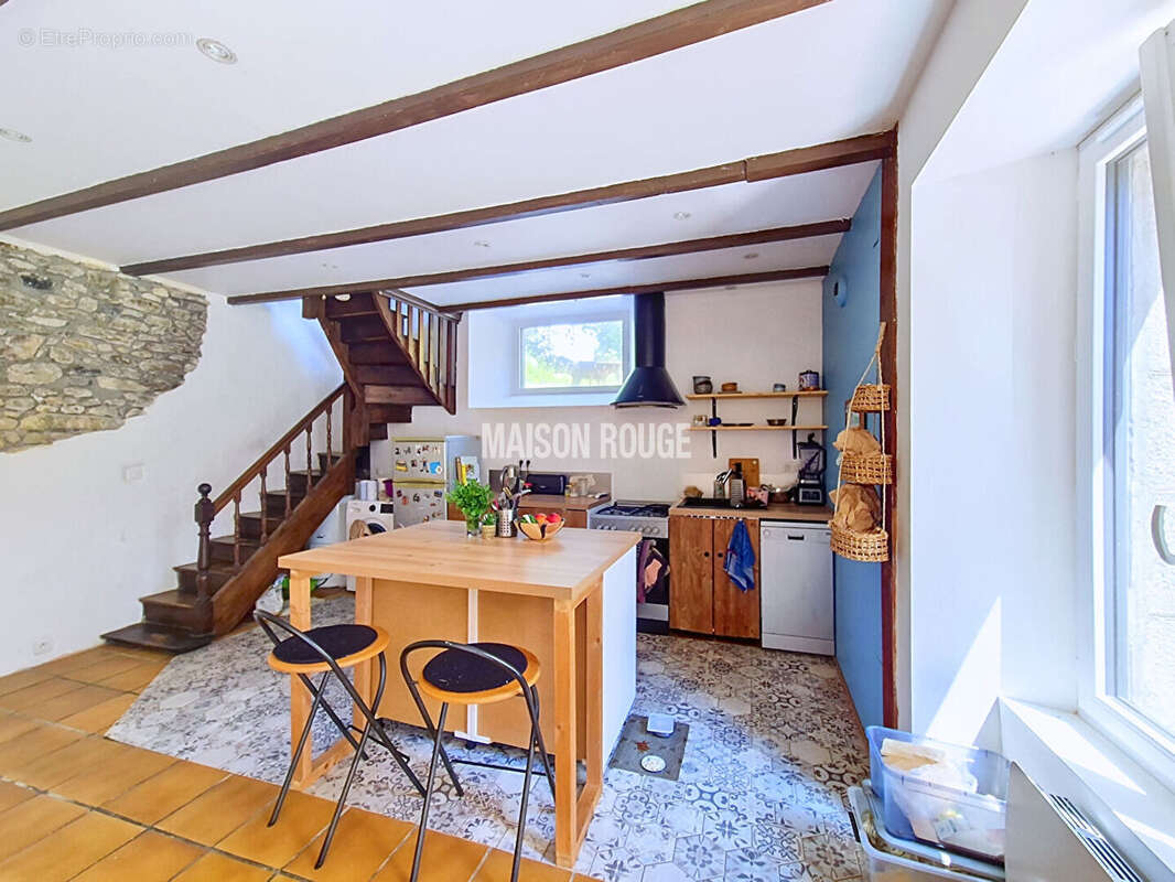 Maison à LANVALLAY