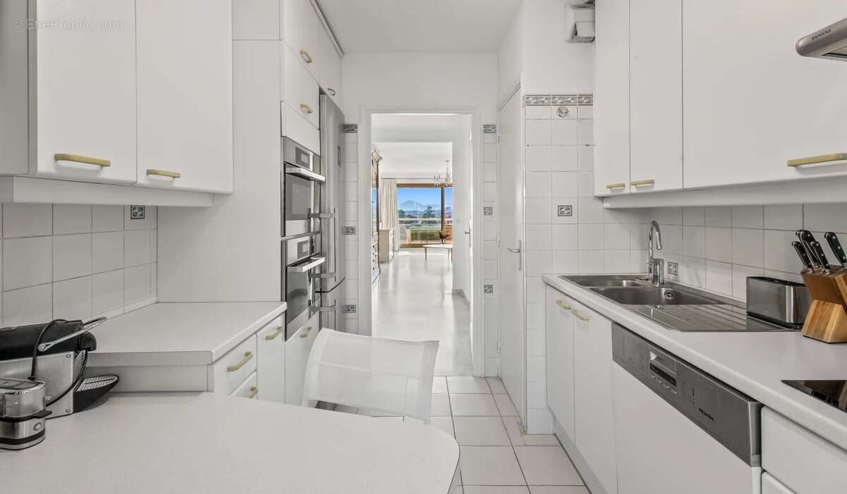 Appartement à LE CANNET