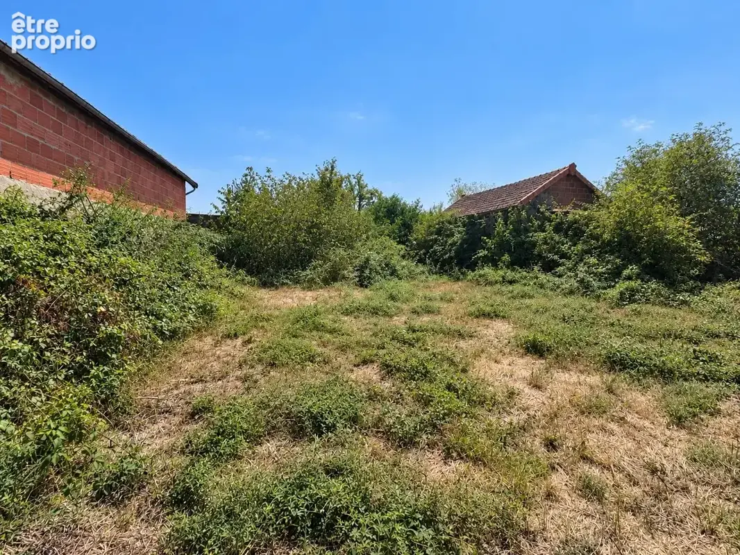 Grange sur terrain partiellement constructible Loriges - photo 8