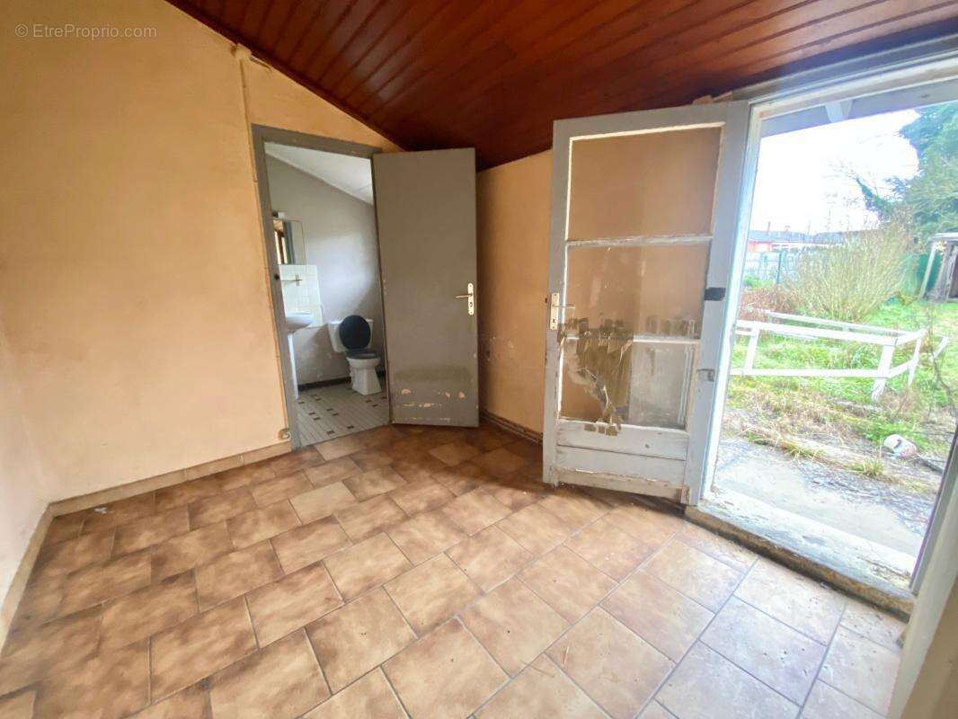 Maison à TOULENNE