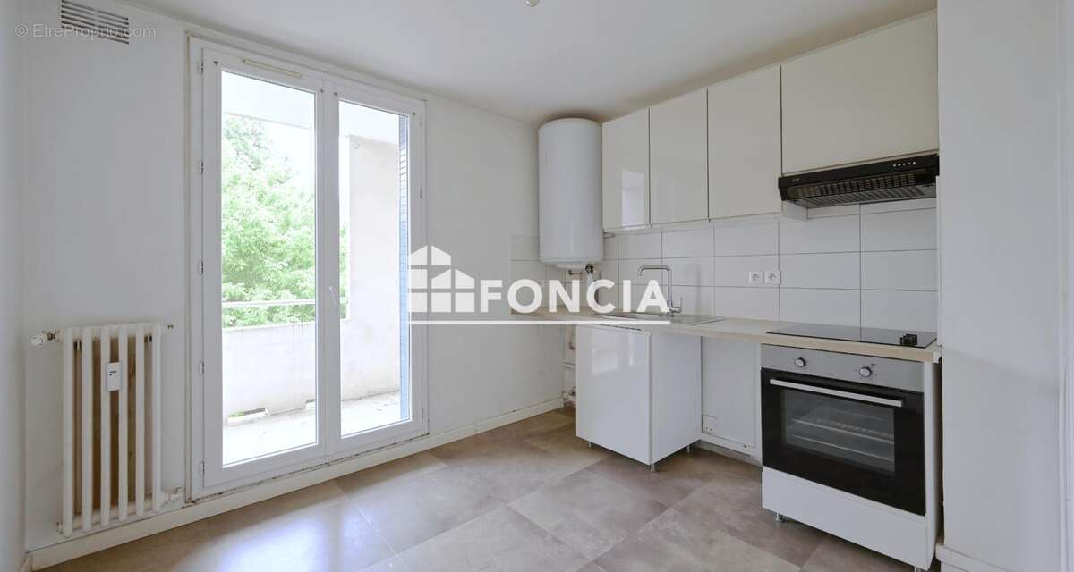 Appartement à MEYLAN