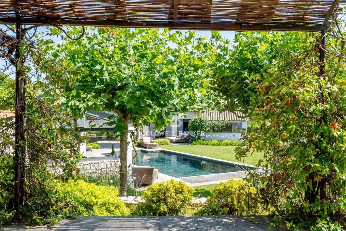 Maison à MOUGINS