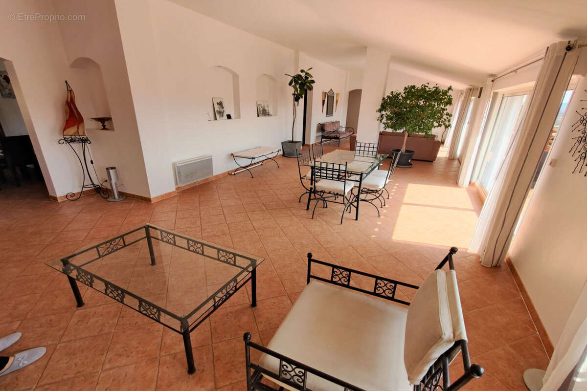 Appartement à TARADEAU