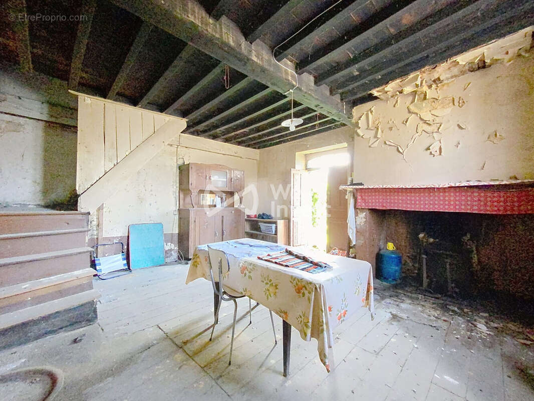 Maison à ARROS-DE-NAY