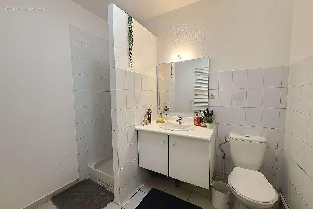 Immeuble bas Lormont 362 m2 - photo 9