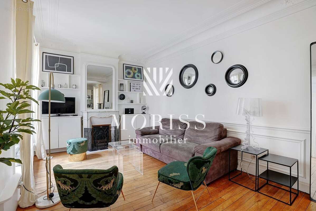 Appartement à PARIS-17E