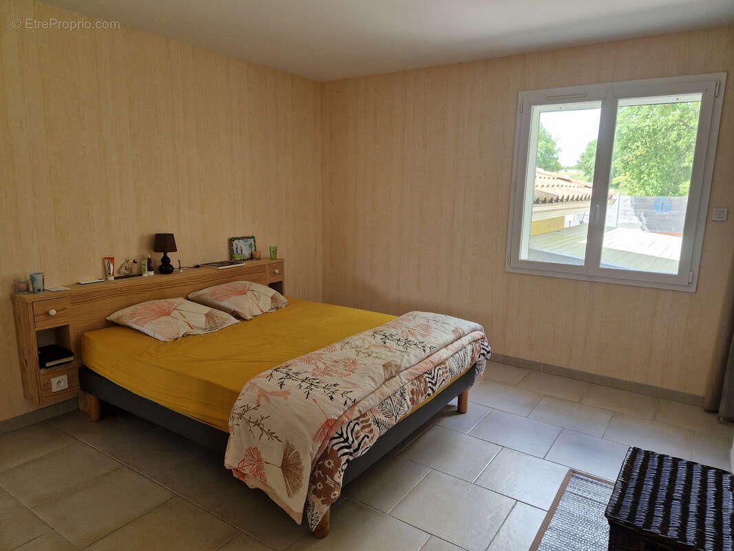 Maison à MONFLANQUIN