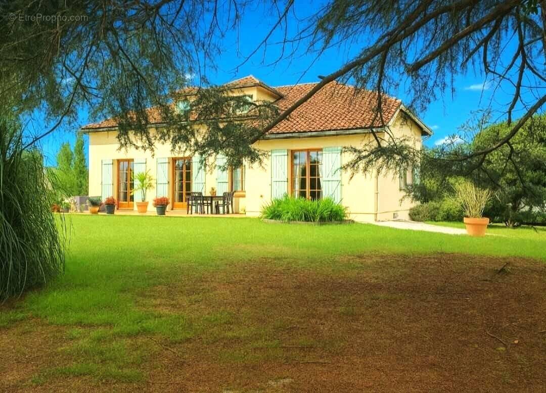 Photo-2025/082849-1-1 - Maison à MONT-DE-MARSAN