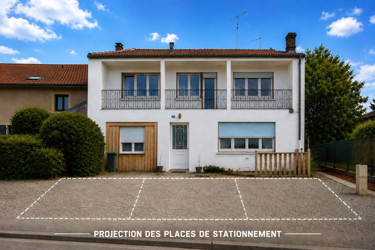 Maison à REMILLY