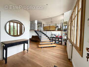 Maison à COLLONGES-SOUS-SALEVE