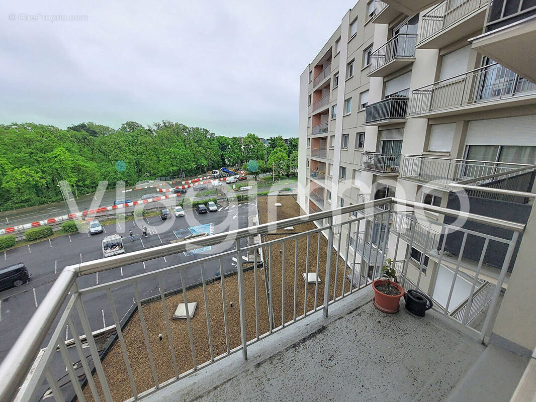 Appartement à JOUE-LES-TOURS