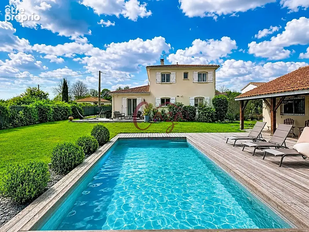 Photo Maison à Camblanes-Et-Meynac au prix de 614 000€
