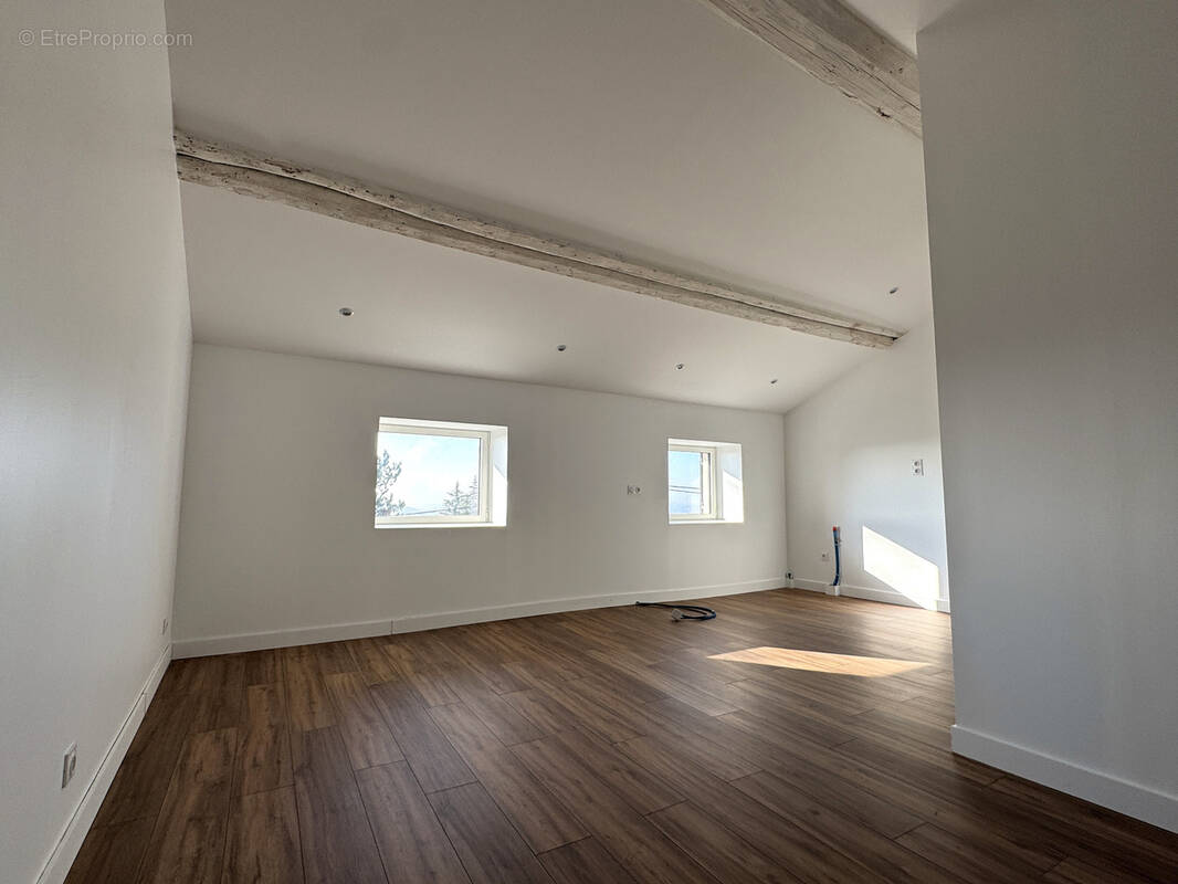 Appartement à LIMONEST