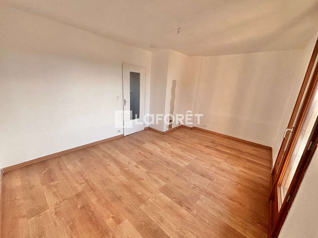 Appartement Livry Gargan 1 pièce(s) 29 m2 - photo 6