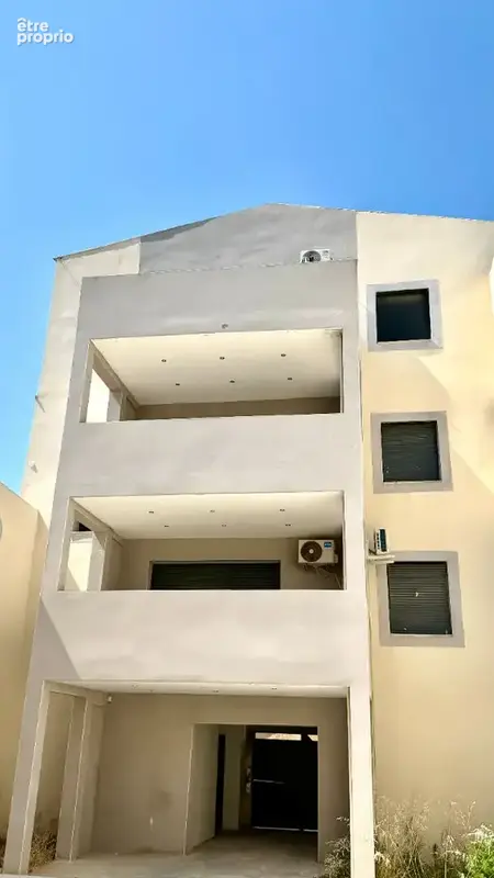 Appartement Type T2 avec terrasse, cave et place de parking privative sécurisée. - photo 17