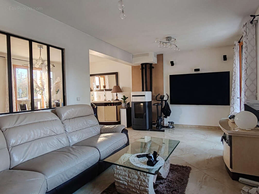 Maison à VILLERS-COTTERETS