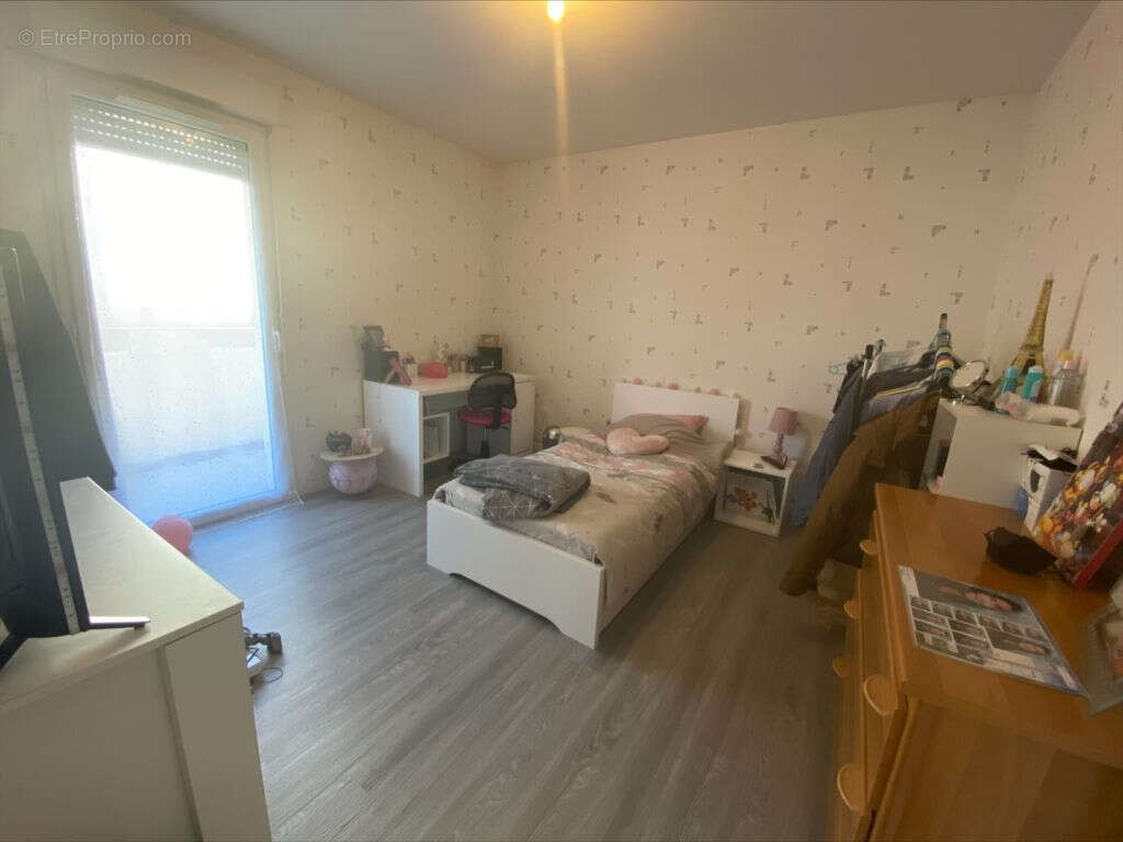 Appartement à EPERNON