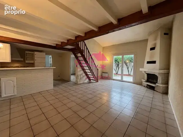 Appartement duplex T3 avec garage - photo 3