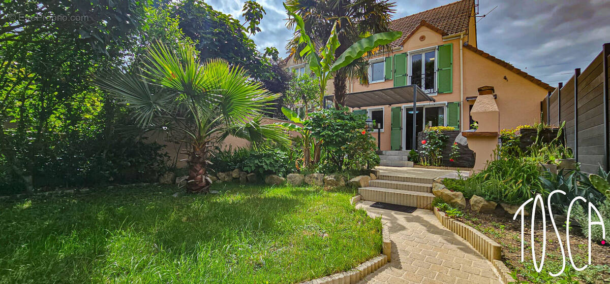 Maison à THIAIS