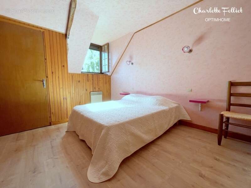 Maison à SAINT-LORMEL