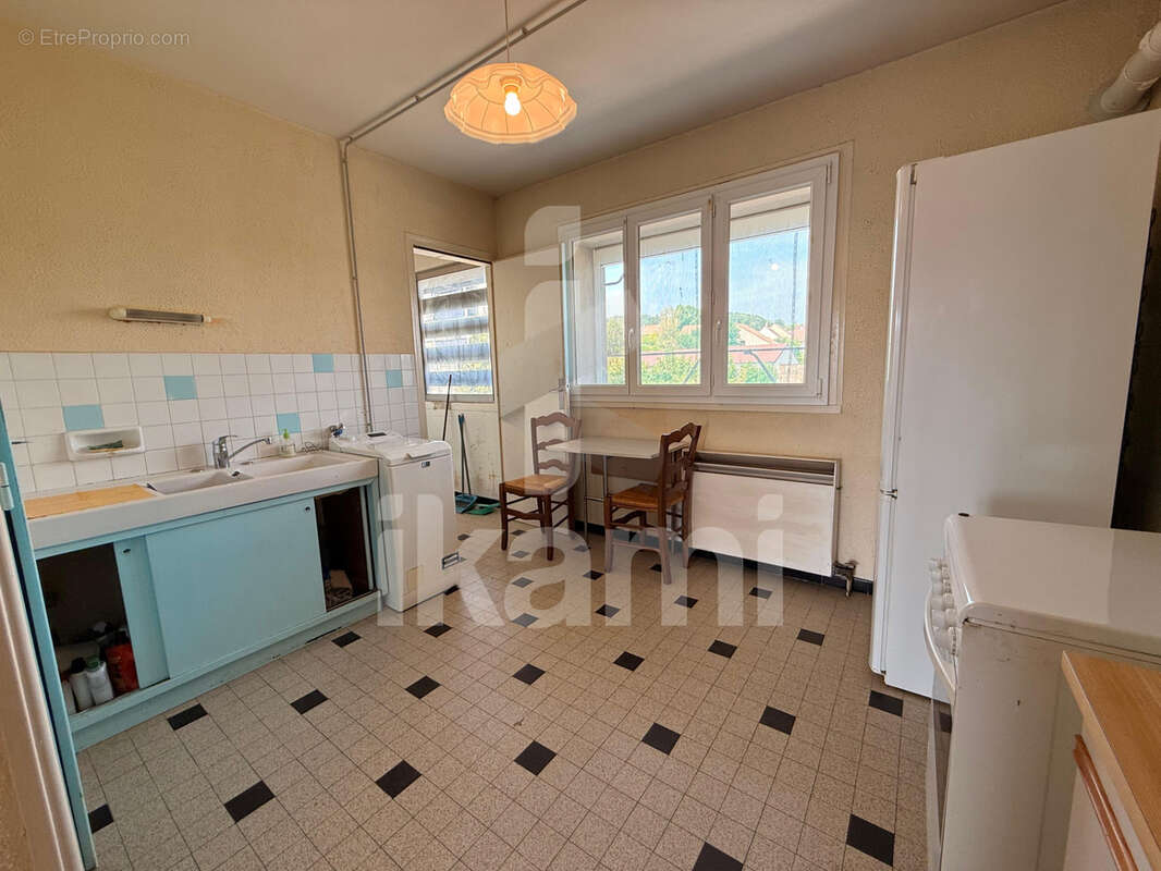 Appartement Soleil et Vue, 3 pièces, 81m2 avec grand balcon et cave - photo 4